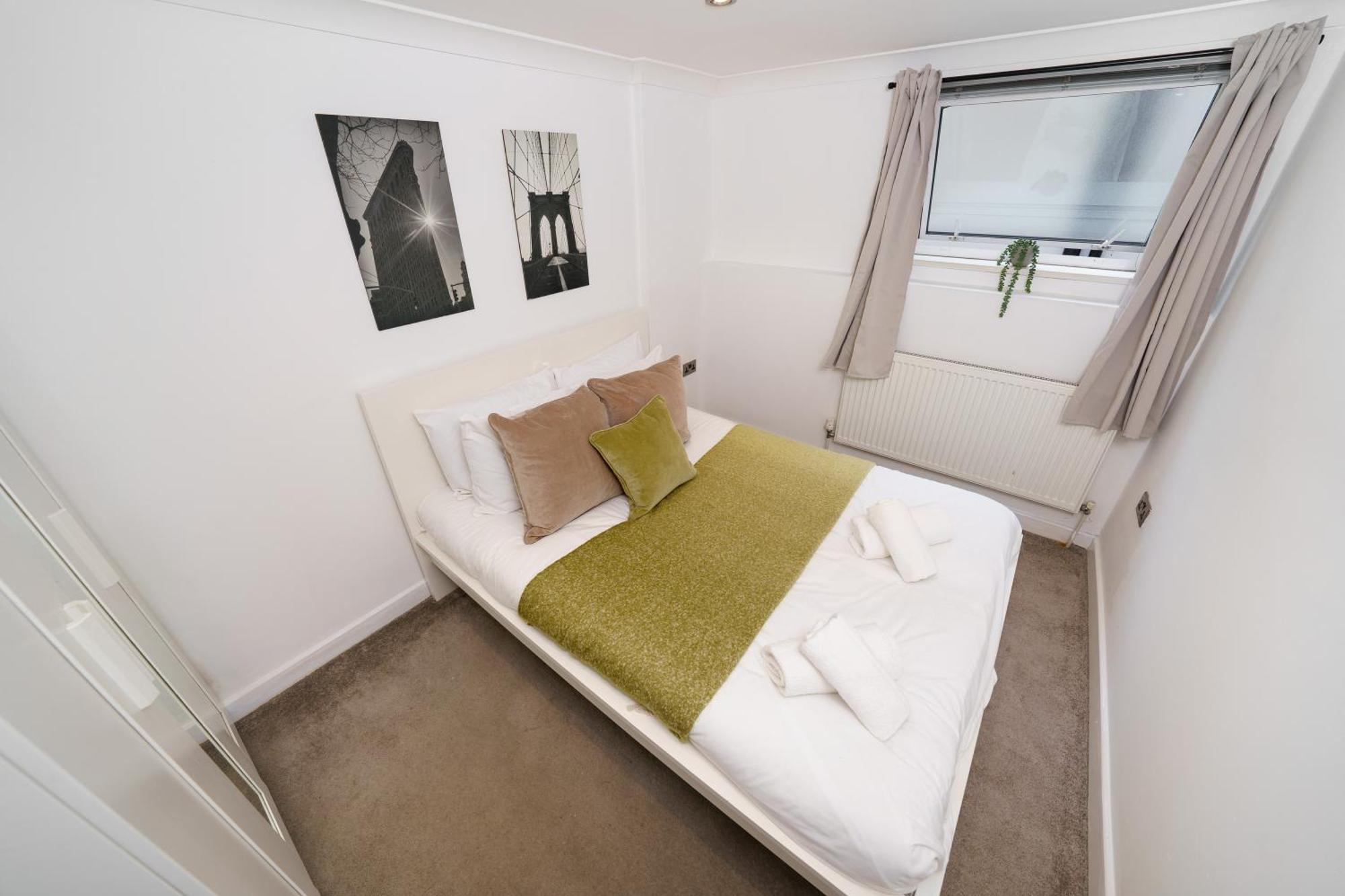 3br For 8 By Liverpool Street