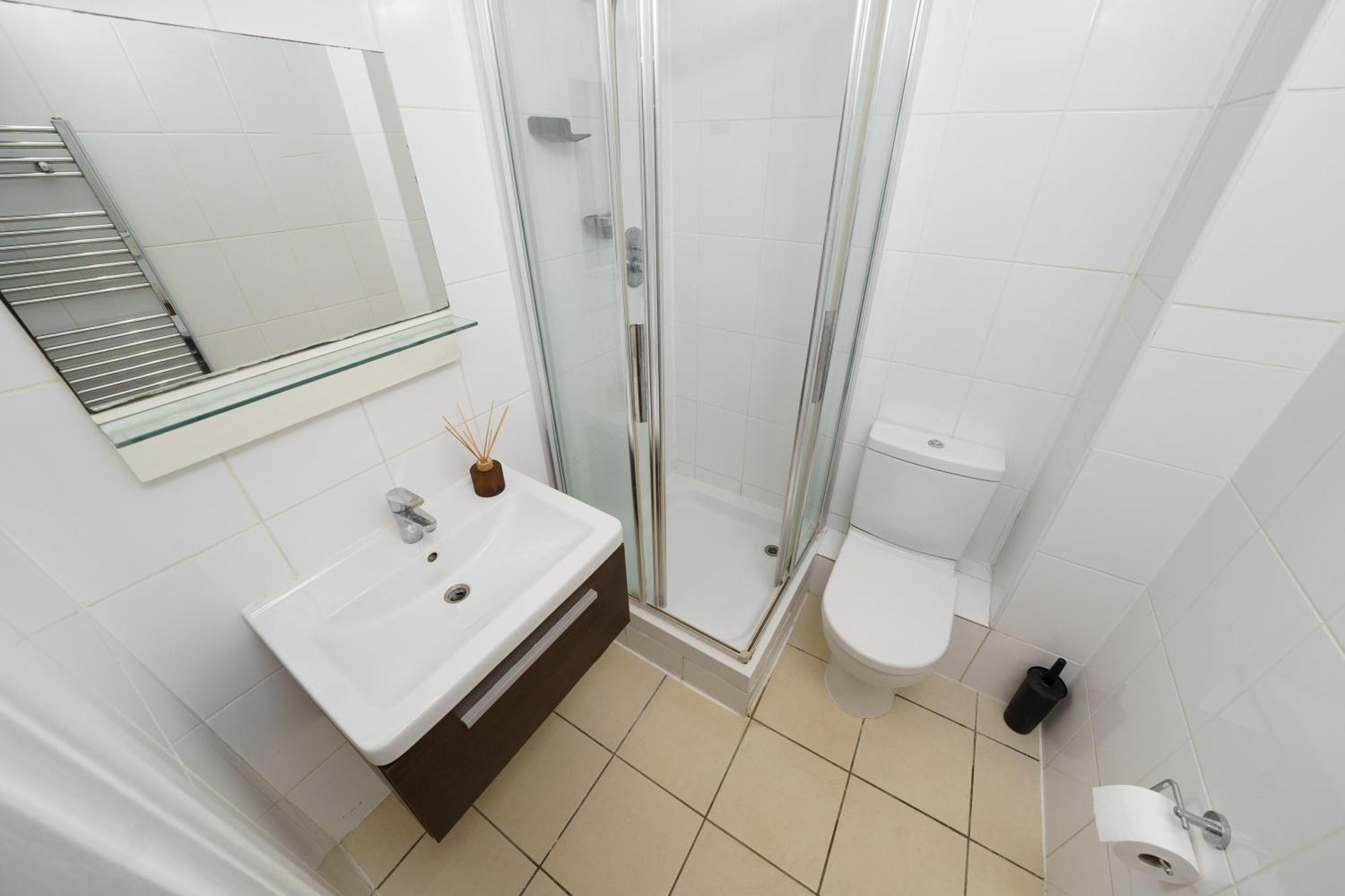 3br For 8 By Liverpool Street Apartment